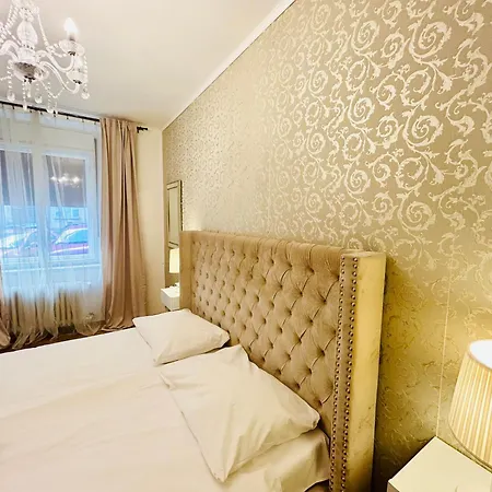 Luxury And Cozy Vinohrady Appartement
