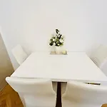 Luxury And Cozy Vinohrady *